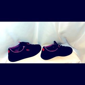 Puma sneaker with neon details